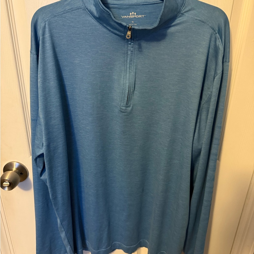 Vansport Men's Blue Long Sleeve Shirt